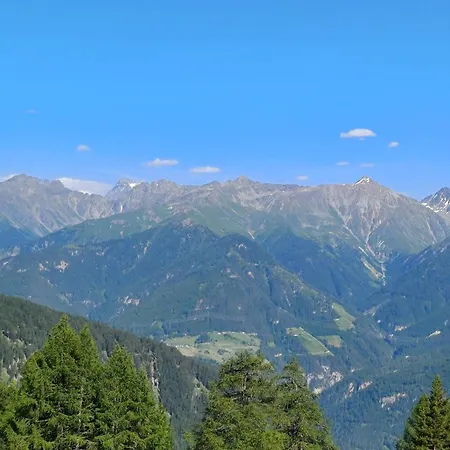 Hof Am Berg *